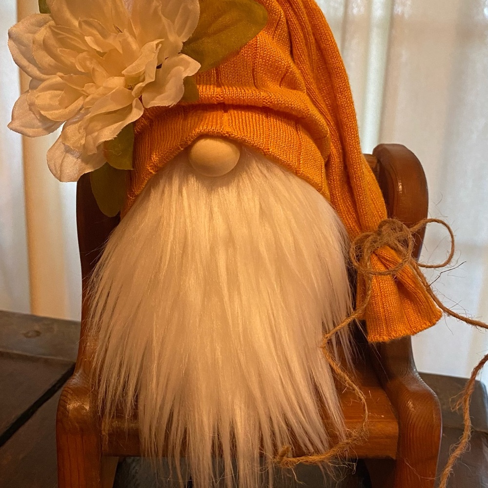 Fall Gnome with Jute Twine and Flower